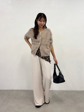 「LOUNGEDRESS（ラウンジドレス）の《軽やかで上質》ファーカシミヤミンクライクカーディガン（ニット/セーター、ベージュ系）」を使った、Fukuda Hinakoさん（レディース・159cm）の秋コーディネート