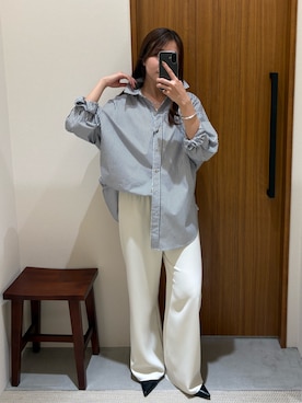 「LOUNGEDRESS（ラウンジドレス）のストライプBigシャツ（シャツ/ブラウス、ブルー系）」を使った、Fukuda Hinakoさん（レディース・159cm）の春コーディネート