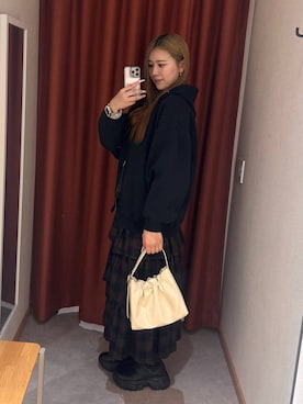 「アイテム（チョーカー）」を使った、miiiyugramさん（レディース・165cm）の冬コーディネート