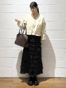 「アイテム（シュシュ）」を使った、saaaki0217さん（レディース・160cm）の秋コーディネート