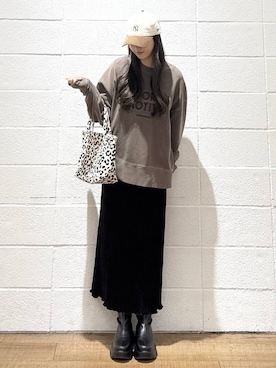 「おでかけ」｜「アイテム（キャップ）」を使った、saaaki0217さん（レディース・160cm）の秋コーディネート