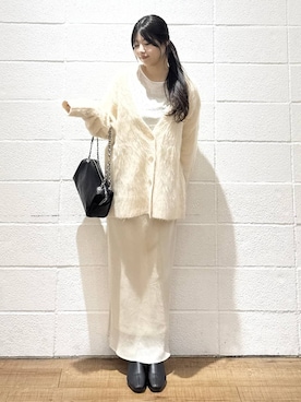 「LOWRYS FARM（ローリーズファーム）のシャギーロングＶカーディガン　595935（カーディガン/ボレロ）」を使った、saaaki0217さん（レディース・160cm）の冬コーディネート