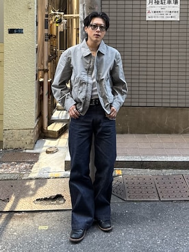 「Levi's（リーバイス）のアイテム」を使った、岡本幸大さん（メンズ・172cm）の春コーディネート
