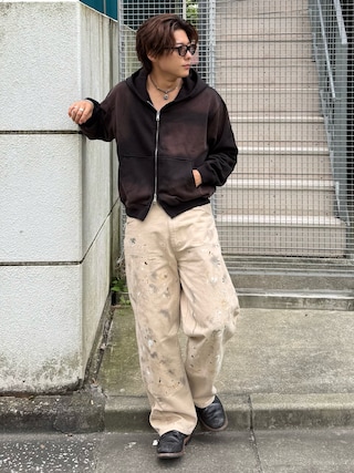 「CRIMIE(クライミー)のMIKE BIKER SHADE SUNGLASSES(サングラス)」を使った、岡本幸大さん(メンズ・172cm)の秋コーディネート