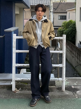 「SINSS(シンス)のHeavy weight double zip hoodie / ヘビーウェイトダブルジップフーディー(短丈)(パーカー)」を使った、岡本幸大さん(メンズ・172cm)の秋コーディネート