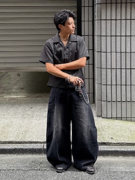 「アイテム（ウォレットチェーン）」を使った、岡本幸大さん（メンズ・172cm・20代）の夏コーディネート