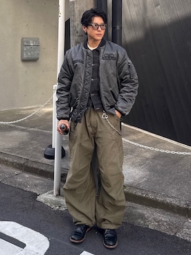 「アイテム（デニムジャケット）」を使った、岡本幸大さん（メンズ・172cm・20代）の冬コーディネート