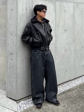 「アイテム（ウォレットチェーン）」を使った、岡本幸大さん（メンズ・172cm・20代）の秋コーディネート