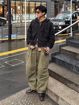 「アイテム（ブーツ）」を使った、岡本幸大さん（メンズ・172cm）の秋コーディネート