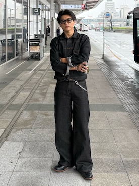「アイテム（ブレスレット）」を使った、岡本幸大さん（メンズ・172cm・20代）の秋コーディネート