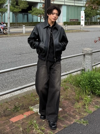 「CONZ(コンズ)のrib henry long tee(Tシャツ/カットソー)」を使った、岡本幸大さん(メンズ・172cm)の秋コーディネート