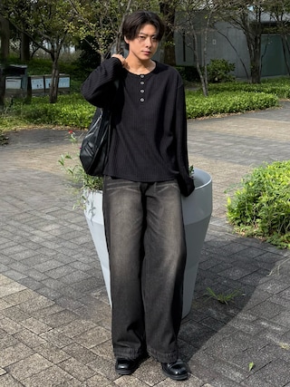 「SINSS(シンス)のSilver 925 short necklace / シルバー925ショートネックレス(長さ調整可能)(ネックレス)」を使った、岡本幸大さん(メンズ・172cm)の秋コーディネート