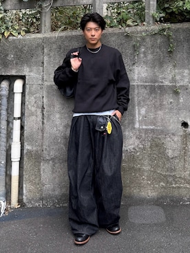 「アイテム（ボストンバッグ）」を使った、岡本幸大さん（メンズ・172cm）の秋コーディネート