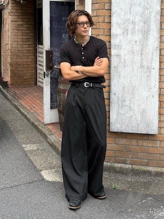 「CRIMIE(クライミー)のMIKE BIKER SHADE SUNGLASSES(サングラス)」を使った、岡本幸大さん(メンズ・172cm)の夏コーディネート