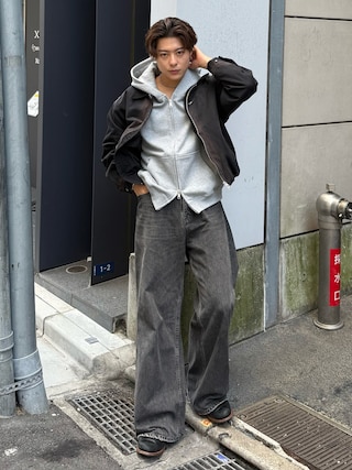 「SINSS(シンス)のHeavy weight double zip hoodie / ヘビーウェイトダブルジップフーディー(短丈)(パーカー)」を使った、岡本幸大さん(メンズ・172cm)の秋コーディネート