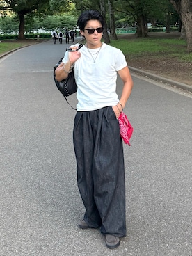 「アイテム（ボストンバッグ）」を使った、岡本幸大さん（メンズ・172cm）の夏コーディネート