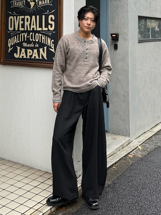 「SINSS(シンス)のSilver 925 short necklace / シルバー925ショートネックレス(長さ調整可能)(ネックレス)」を使った、岡本幸大さん(メンズ・172cm)の秋コーディネート