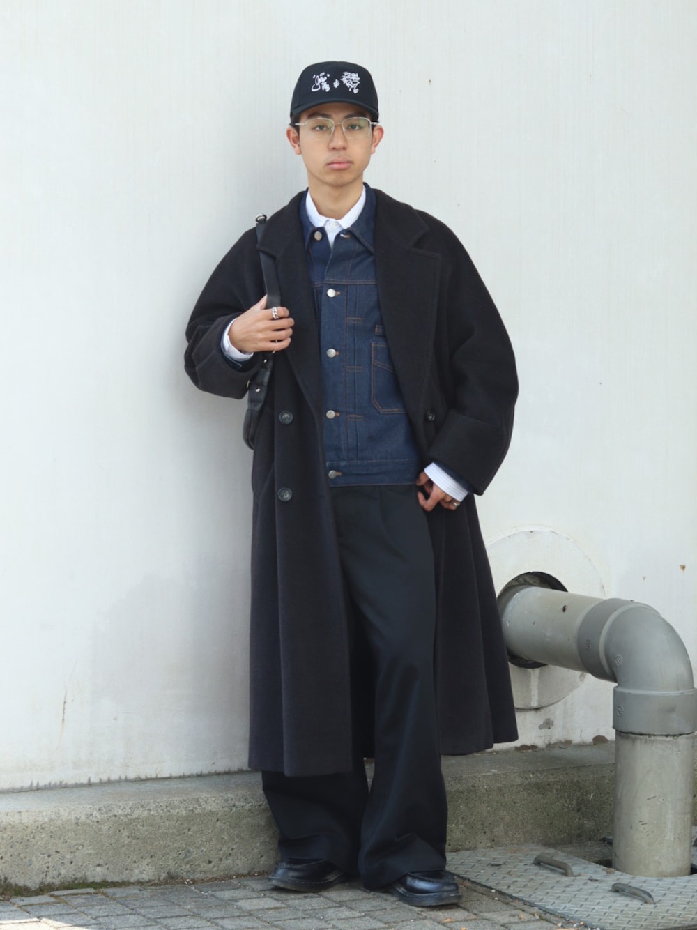 And⭐︎　MaxMaraブラック チェスターコート Max Maraのチェスターコートを使ったメンズ人気ファッション