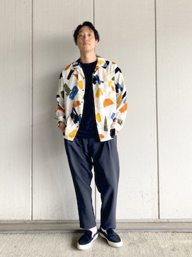 「30代ファッション」｜「アイテム（スリッポン）」を使った、SHINJI OMINOさん（メンズ・182cm）の秋コーディネート