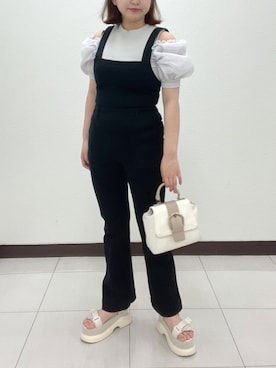 「OLIVE des OLIVE（オリーブデオリーブ）のアイテム（オールインワン・サロペット）」を使った、sanaさん（レディース・157cm）の春コーディネート