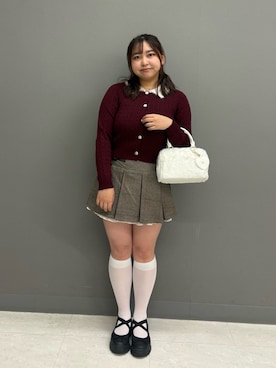 「OLIVE des OLIVE（オリーブデオリーブ）の裾レイヤードプリーツミニスカート（スカート）」を使った、sanaさん（レディース・157cm）の秋コーディネート