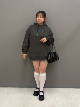 「アイテム（パーカー）」を使った、sanaさん（レディース・157cm）の秋コーディネート