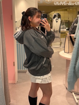 「アイテム（パーカー）」を使った、sanaさん（レディース・157cm）の秋コーディネート
