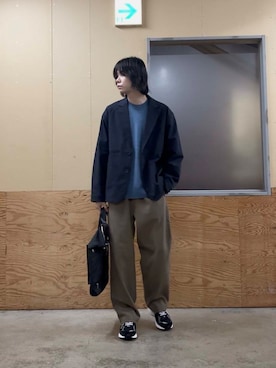 「アイテム（ビジネスバッグ）」を使った、ITOさん（メンズ・180cm）の秋コーディネート