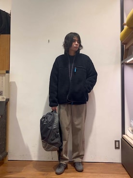 「冬の差し色コーデ」｜「アイテム（ジャケット/アウター）」を使った、ITOさん（メンズ・180cm）の冬コーディネート