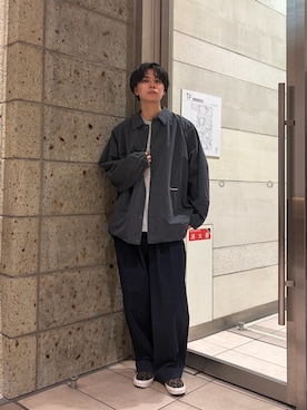 「URBAN RESEARCH（アーバンリサーチ）のLOTTO　AUTHENTIC COACH JACKET（ブルゾン、グレー系）」を使った、ITOさん（メンズ・180cm）の春コーディネート