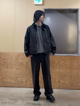 「URBAN RESEARCH DOORS（アーバンリサーチドアーズ）のウールブレンドネップワンタックパンツ（その他パンツ）」を使った、ITOさん（メンズ・180cm）の秋コーディネート