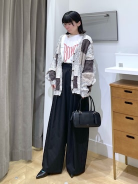 「ROSE BUD（ローズバッド）のアイテム（パンツ）」を使った、MAMIさん（レディース・160cm）の春コーディネート