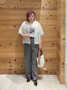 「GLOBAL WORK（グローバルワーク）のアイテム（パンツ）」を使った、テソ子さん（レディース・162cm）の夏コーディネート