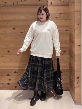 「アイテム（ブーツ）」を使った、テソ子さん（レディース・162cm・30代）の秋コーディネート
