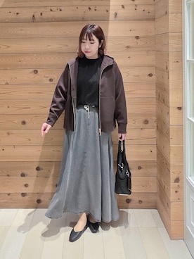 「アイテム（デニムスカート）」を使った、テソ子さん（レディース・162cm）の冬コーディネート