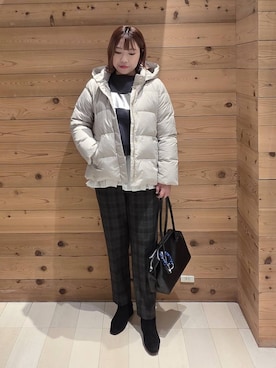 「アイテム（ダウンジャケット/コート）」を使った、テソ子さん（レディース・162cm・30代）の秋コーディネート