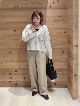 「GLOBAL WORK（グローバルワーク）のアイテム（シューズ）」を使った、テソ子さん（レディース・162cm）の春コーディネート