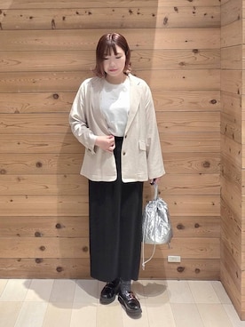 「GLOBAL WORK（グローバルワーク）のエアかる厚底ローファー/136031（ローファー、ブラック系）」を使った、テソ子さん（レディース・162cm）の春コーディネート