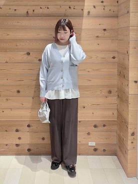 「GLOBAL WORK（グローバルワーク）のスペ軽お財布ショルダー/132336（ショルダーバッグ、シルバー系）」を使った、テソ子さん（レディース・162cm）の春コーディネート