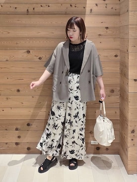 テソ子さん（レディース・162cm）の春コーディネート