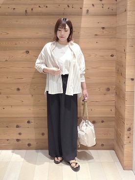 「GLOBAL WORK（グローバルワーク）のアイテム（パンツ）」を使った、テソ子さん（レディース・162cm）の夏コーディネート
