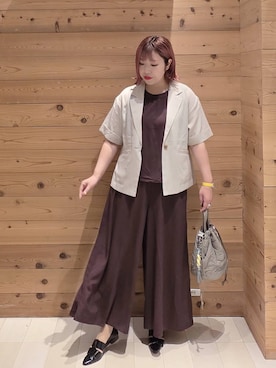 「アイテム（パンプス）」を使った、テソ子さん（レディース・162cm）の夏コーディネート