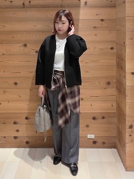 「アイテム（ローファー）」を使った、テソ子さん（レディース・162cm・30代）の秋コーディネート
