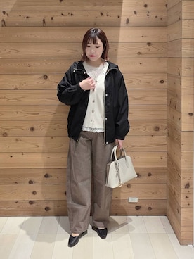 「GLOBAL WORK（グローバルワーク）のらくっション撥水フィットパンプス/135895（パンプス、ブラック系）」を使った、テソ子さん（レディース・162cm）の春コーディネート