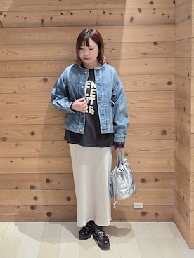 テソ子さん（レディース・162cm）の春コーディネート