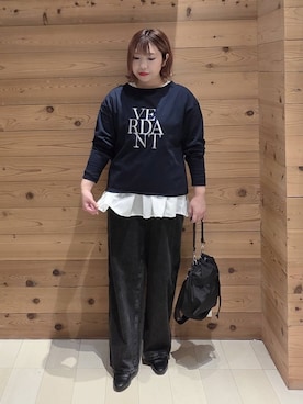 「アイテム（スウェット）」を使った、テソ子さん（レディース・162cm・30代）の秋コーディネート