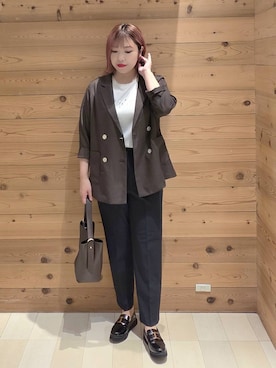 「アイテム（バッグ）」を使った、テソ子さん（レディース・162cm・30代）の秋コーディネート