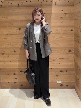 「アイテム（テーラードジャケット）」を使った、テソ子さん（レディース・162cm・30代）の秋コーディネート