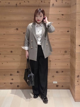 「アイテム（テーラードジャケット）」を使った、テソ子さん（レディース・162cm・30代）の秋コーディネート