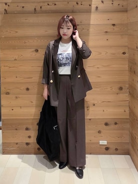 「アイテム（バッグ）」を使った、テソ子さん（レディース・162cm・30代）の秋コーディネート